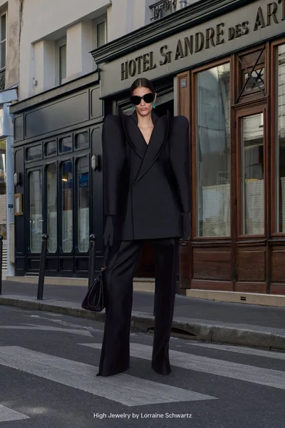 Look 3
